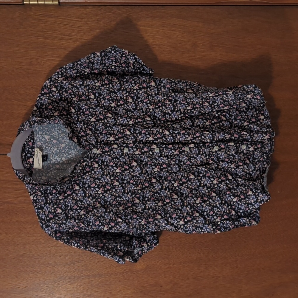 Universal Thread Goods Co. Floral Button-up Short Sleeve Blouse